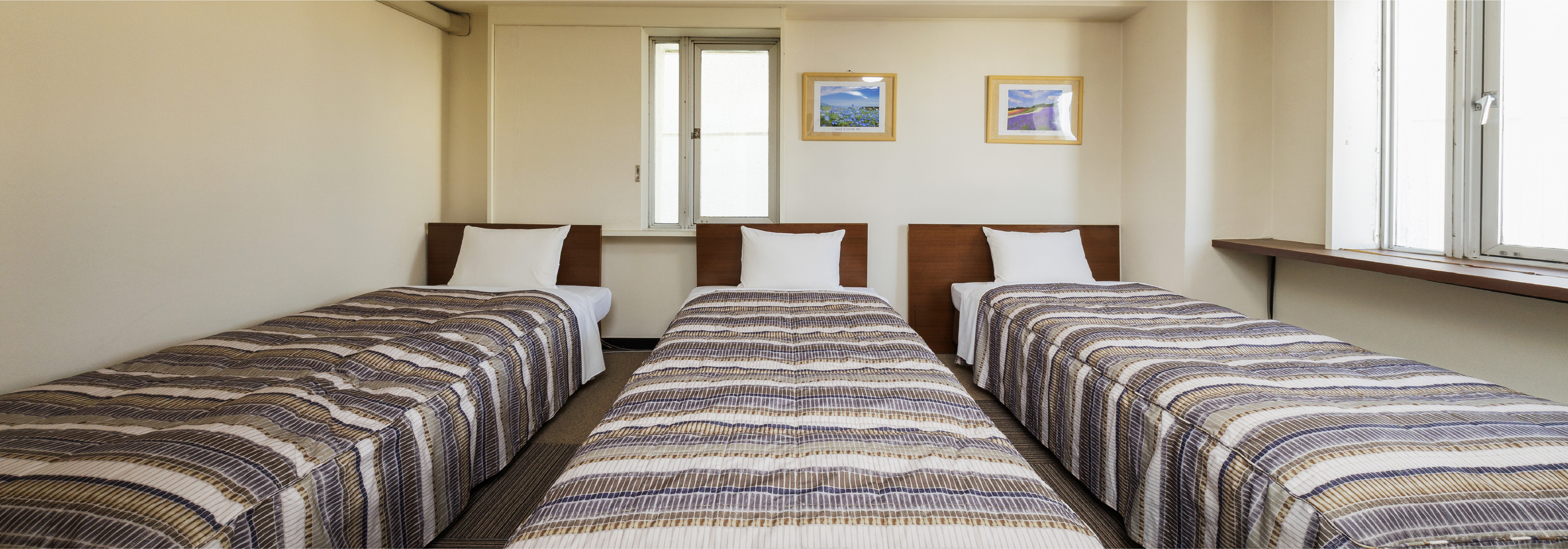 トリプルルーム